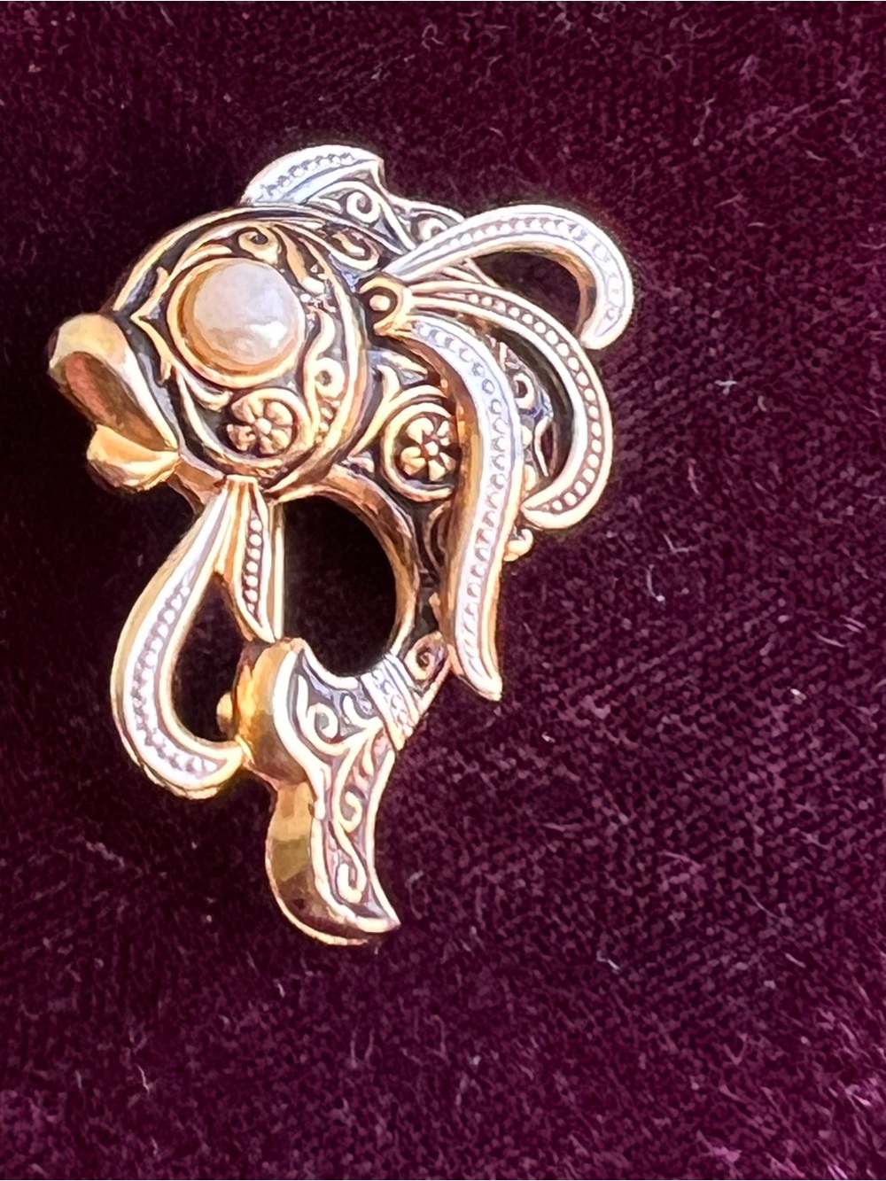 Vintage Damascene Fish Brooch Pearl Pin Black White Enamel Toledo ware 1.5"